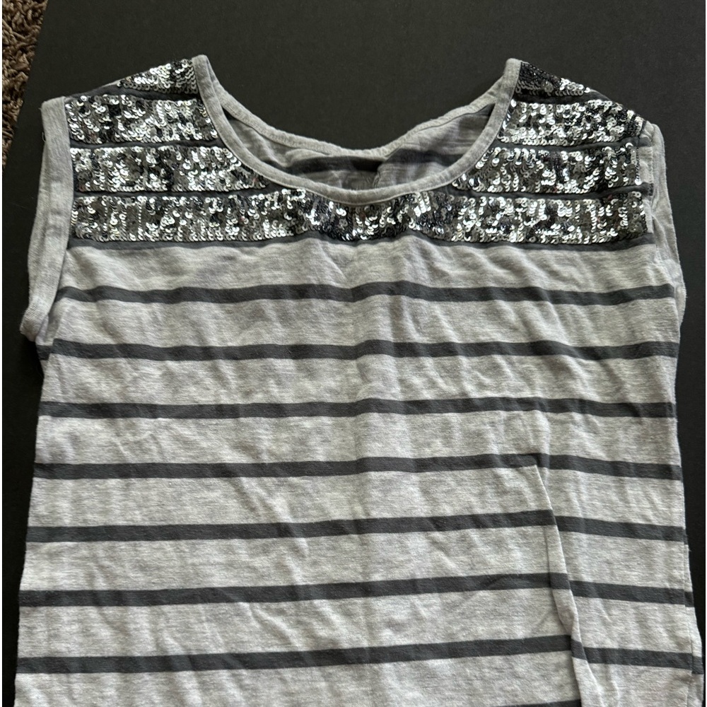 Cap sleeve Justice with sequins